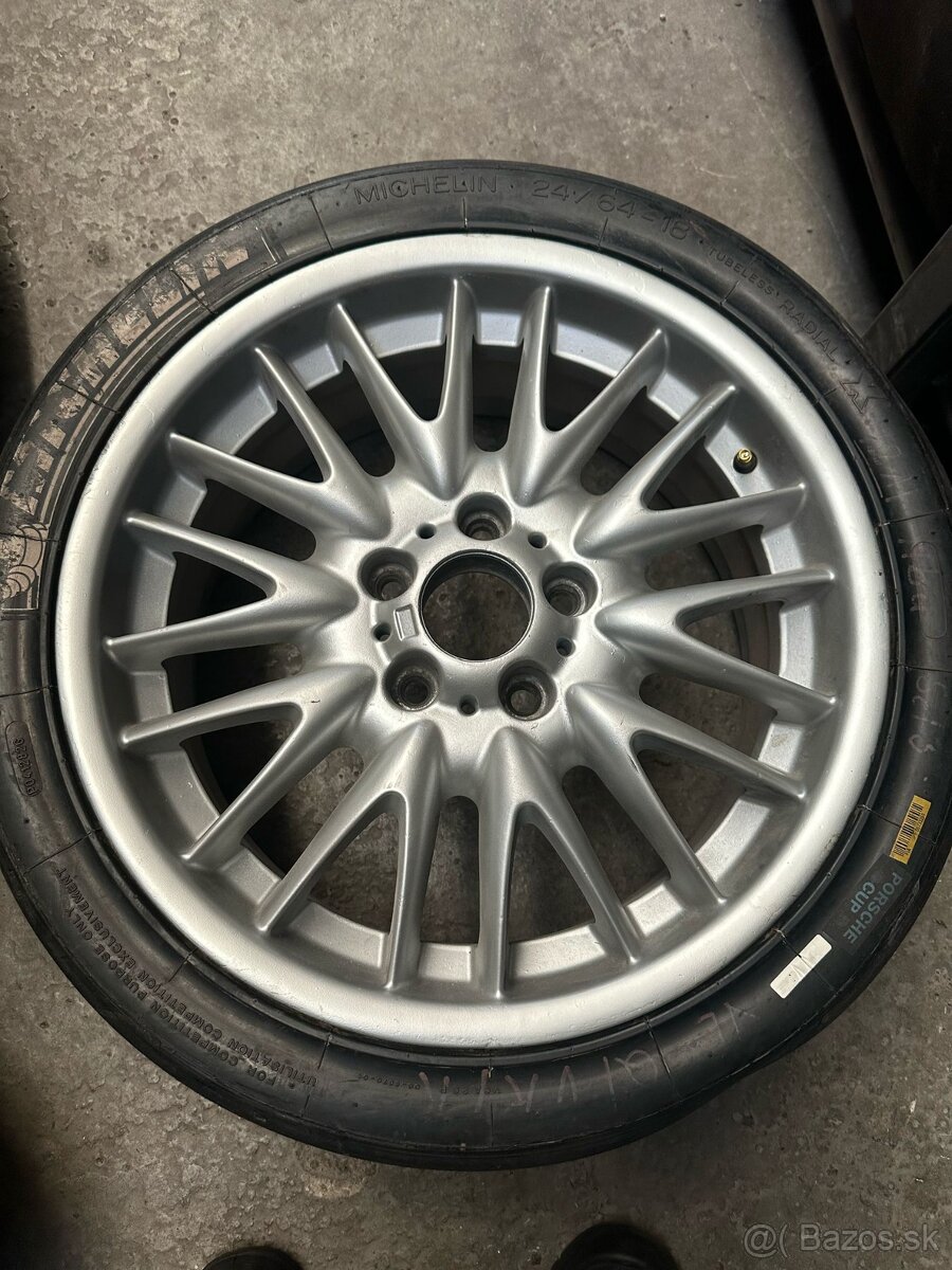 Kolesa R18 BMW styling 72