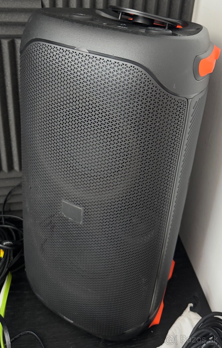 JBL Partybox 310 / 110 / S115A subwoofer + Stativy