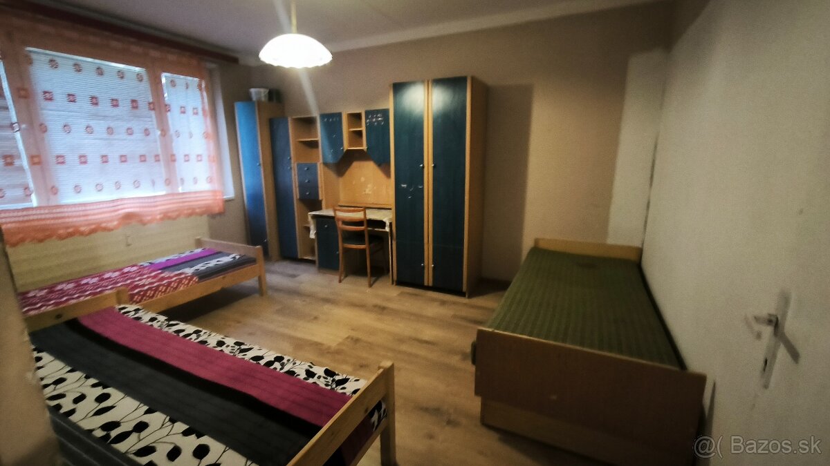 3 IZBOVÝ BYT LUČENEC - PRENÁJOM