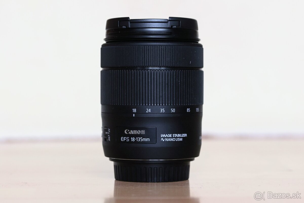 Canon EF-S 18-135mm f/3.5-5.6 IS nano USM