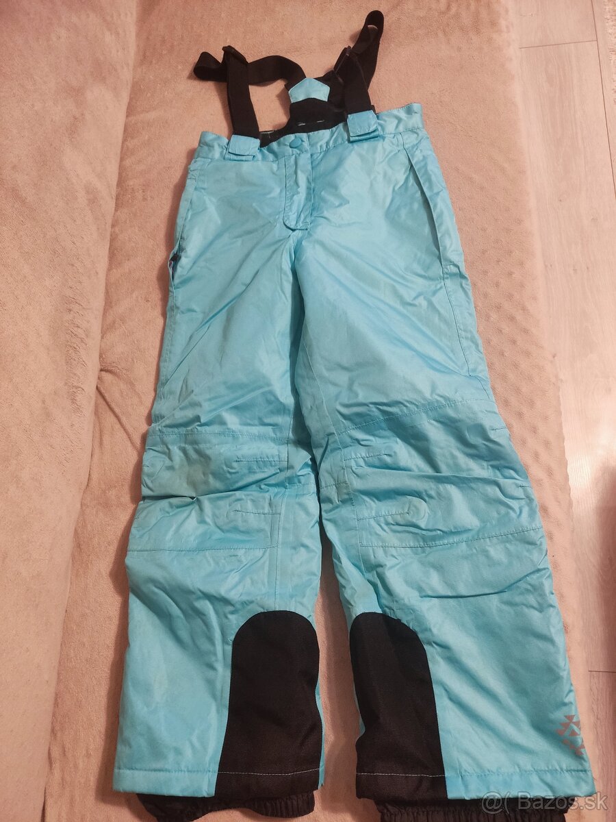 Na predaj lyžiarske dievčenské nohavice
