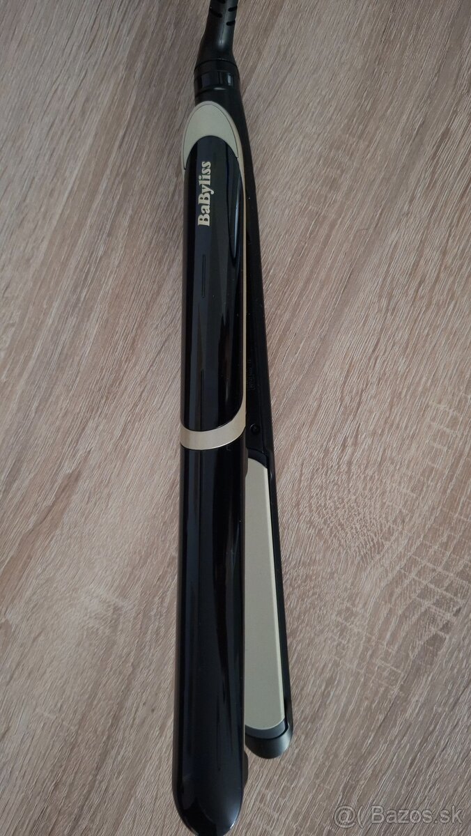 Žehlička na vlasy Babyliss