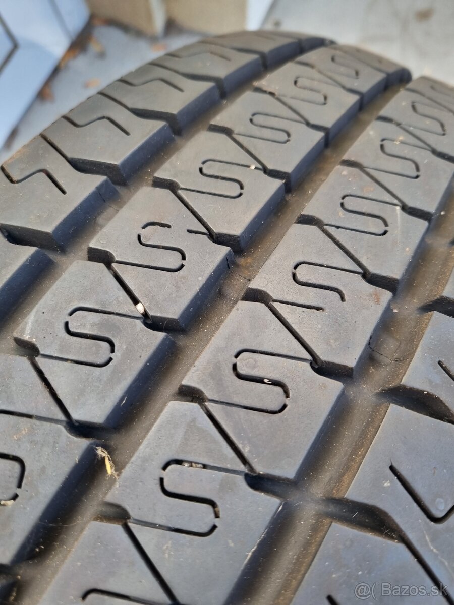 Matador maxilla2 215/65 r16 C