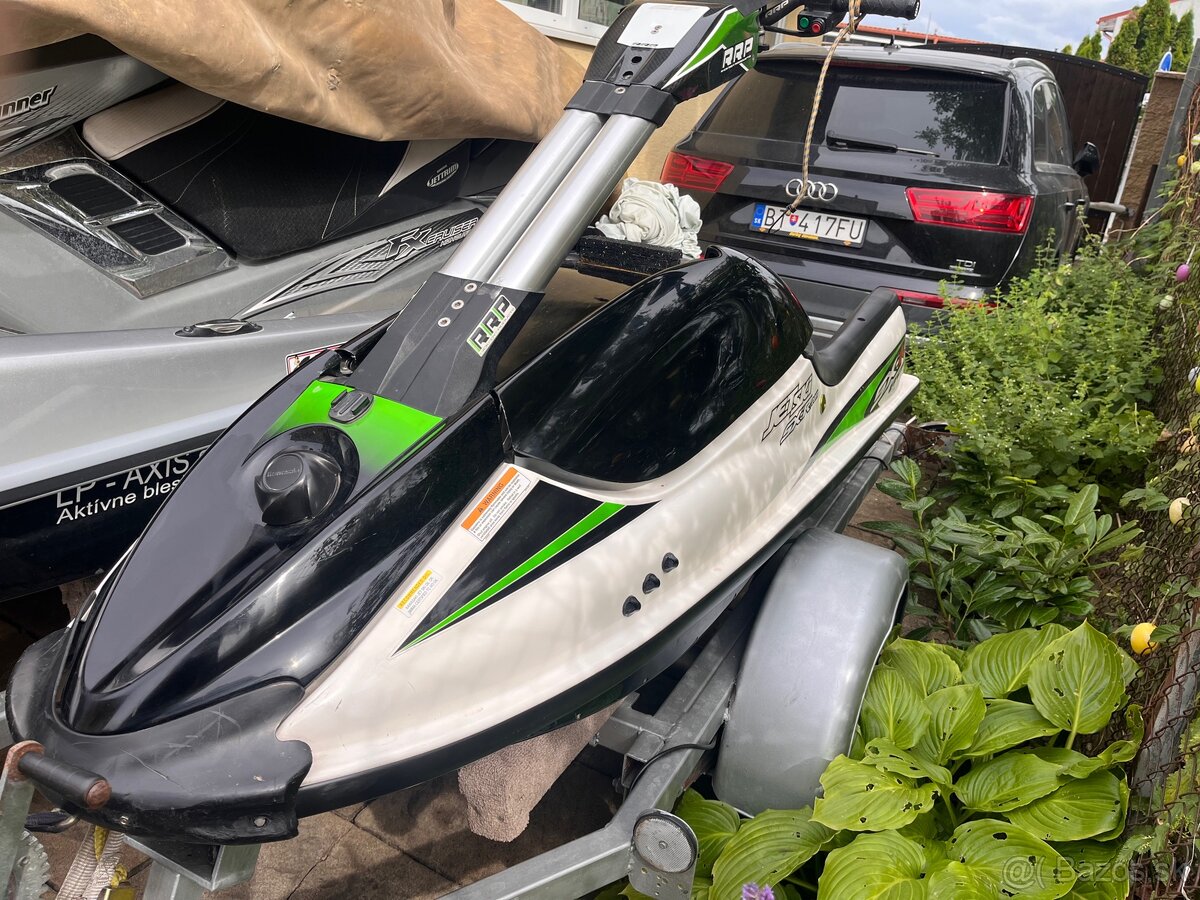 Kawasaki SXR 800