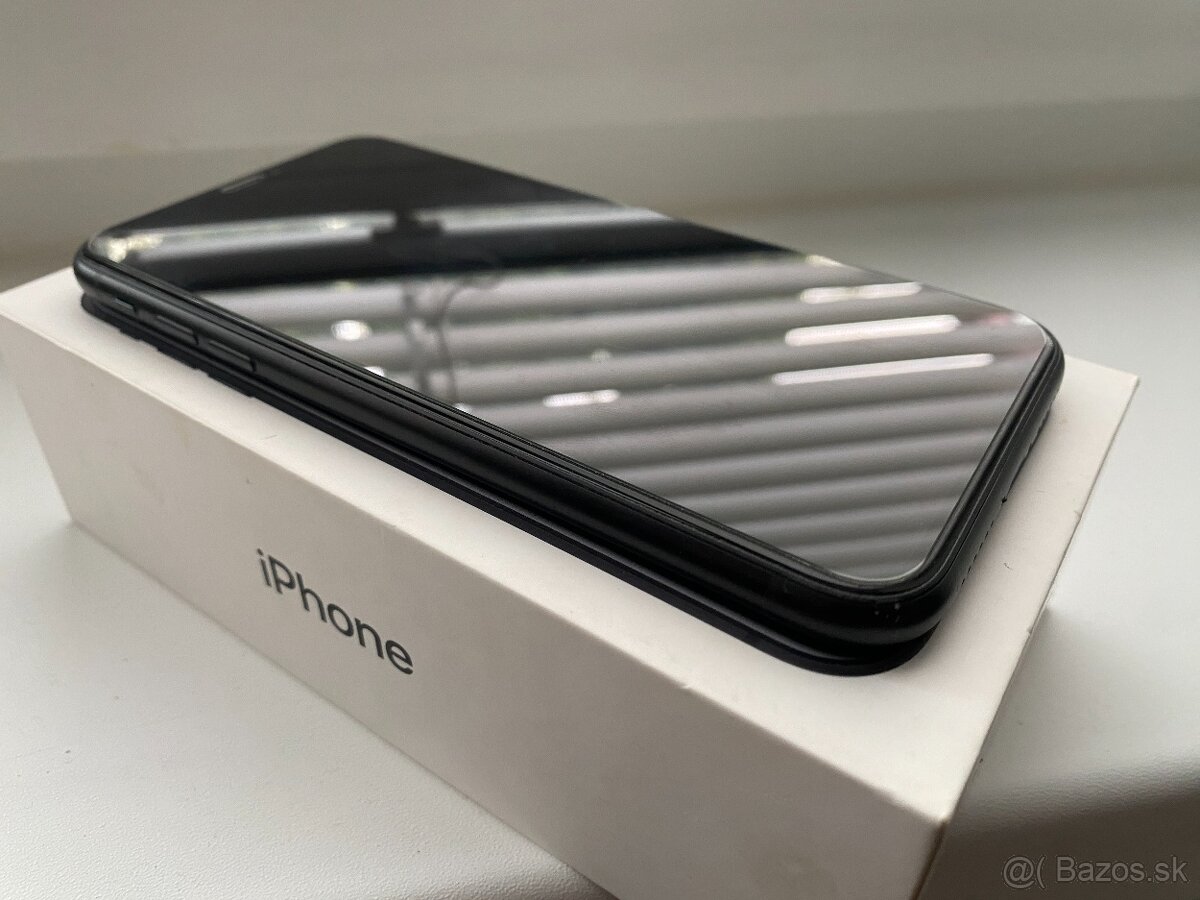 iPhone XR 64Gb Black