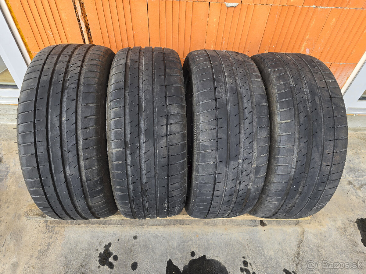 Letné pneumatiky Michelin Pilot Sport 4 225/45 R19
