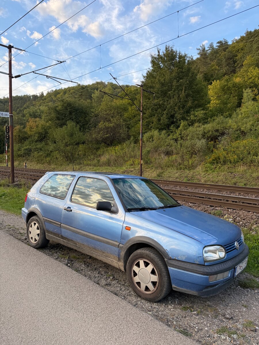 Volkswagen Golf 1.9TDi