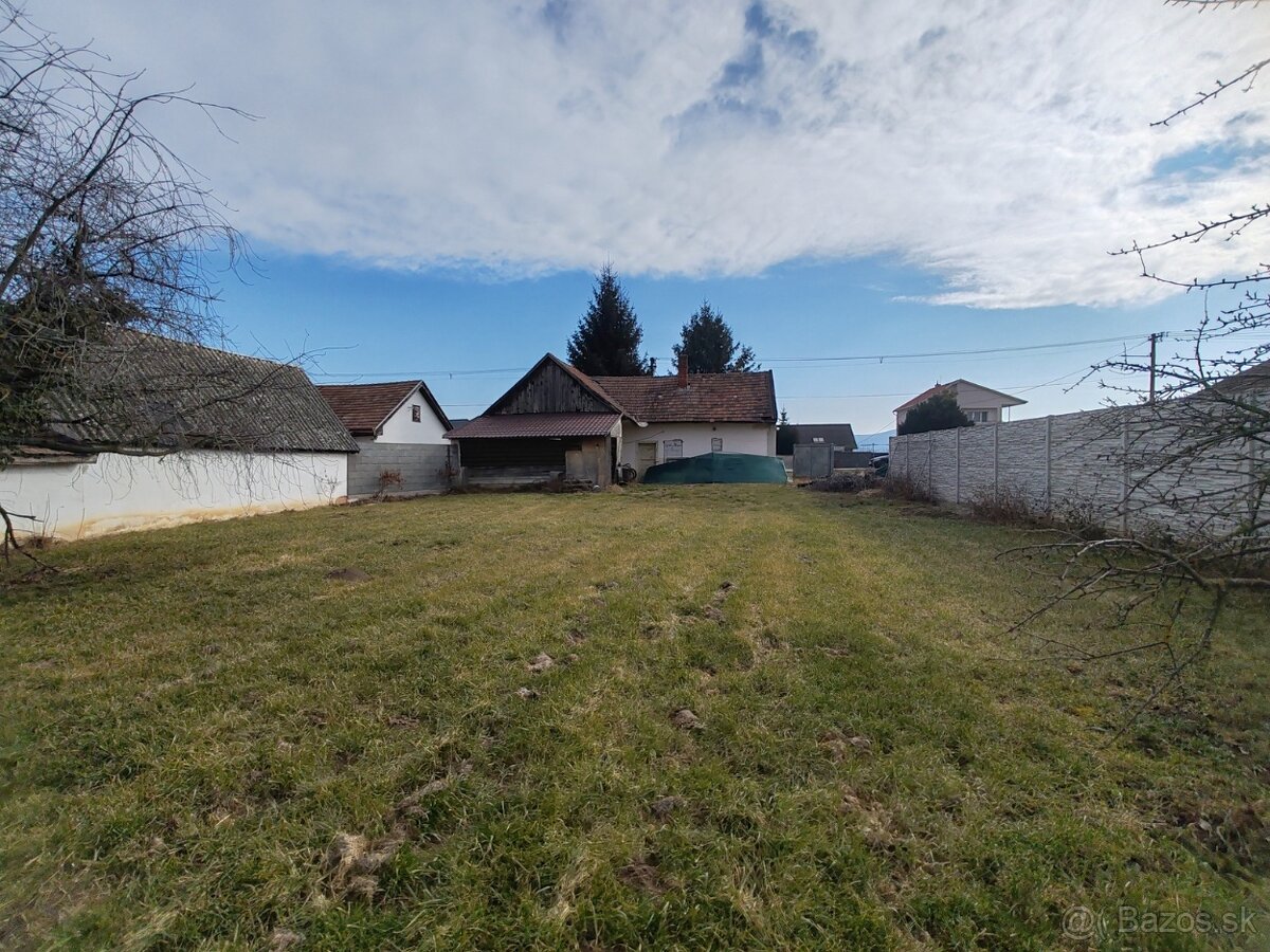 Kamanová - dom na rekonštrukciu