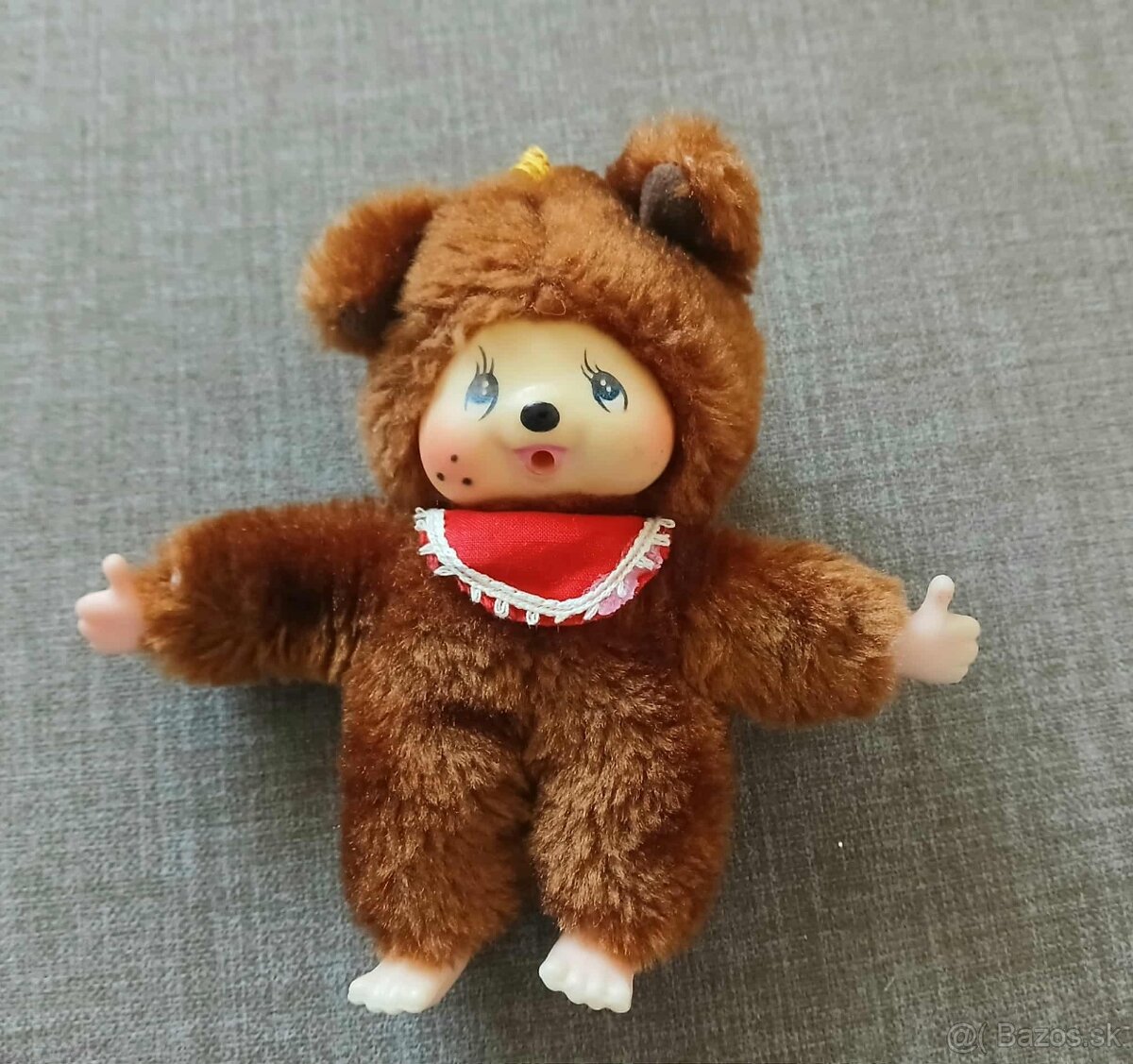 Hnedý mončiči s podbradníkom - retro