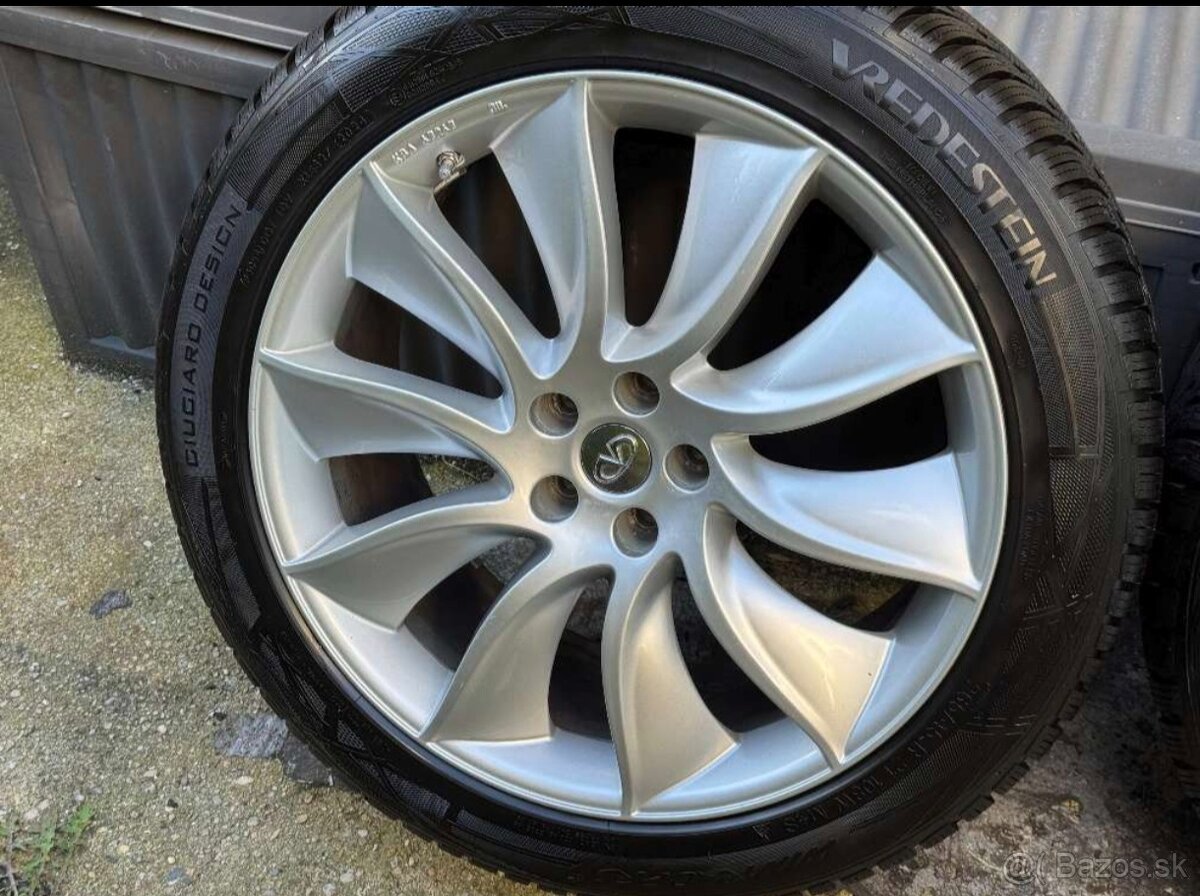 INFINITI R21 ORIG.ZANOVNA ZIMNÁ SADA/2024