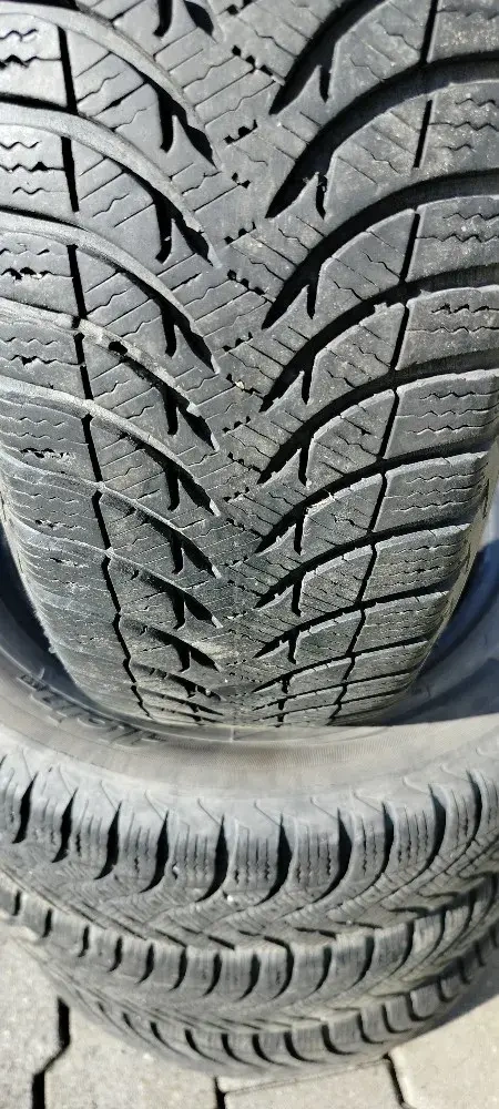 Zimná pneumatika 2ks 175/65 R15 84T Michelin