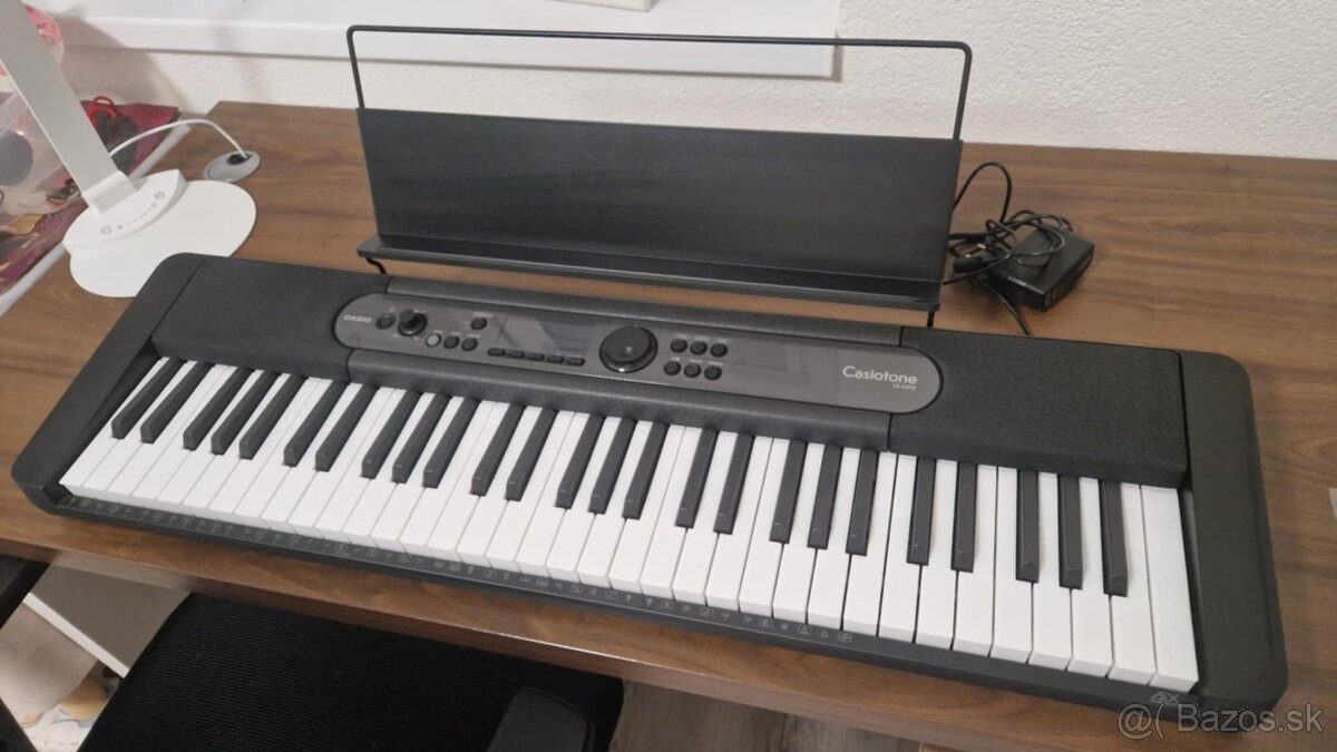 Klávesy, Keyboard CASIO LK S450