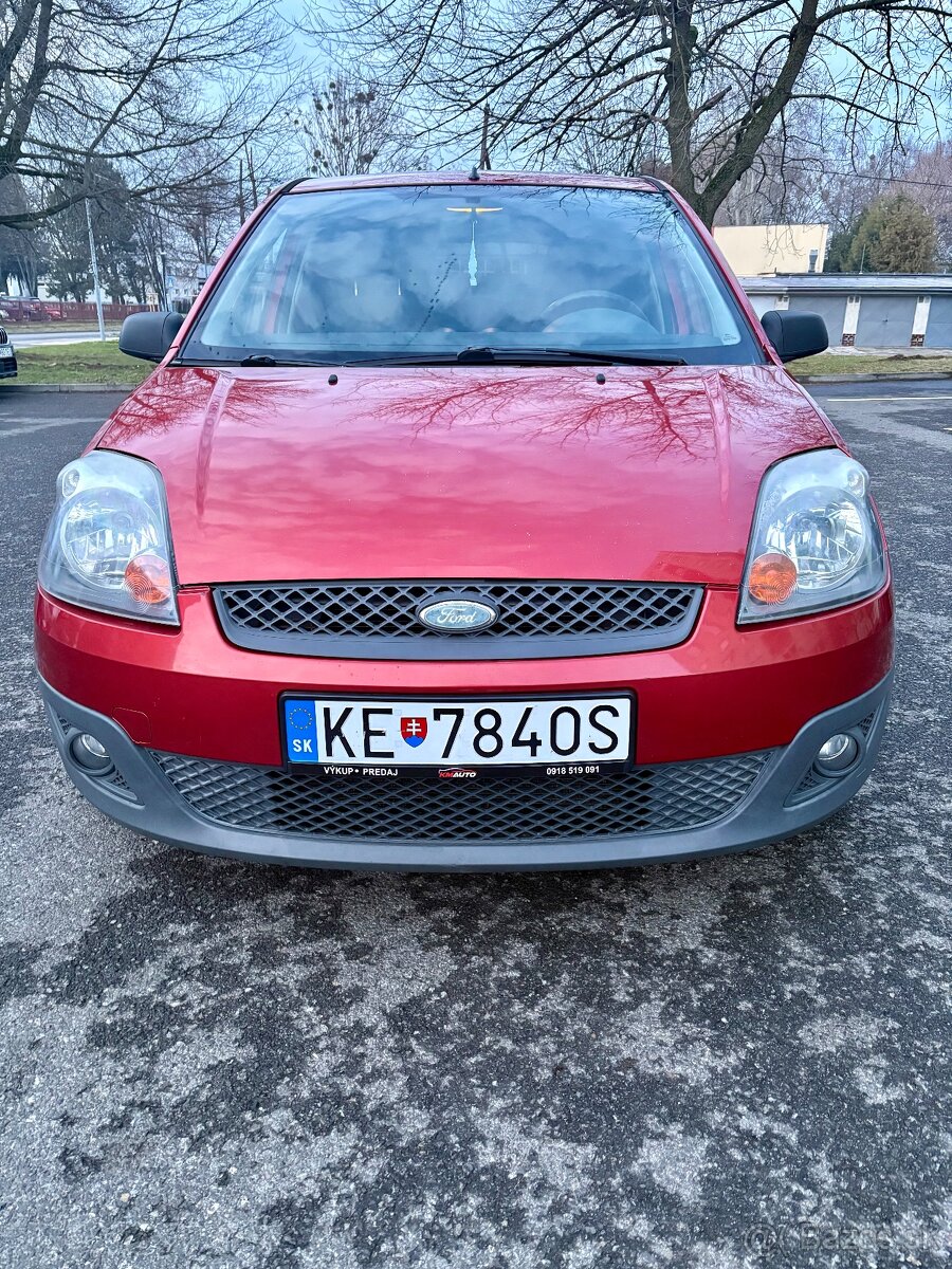 Ford Fiesta, benzín + LPG