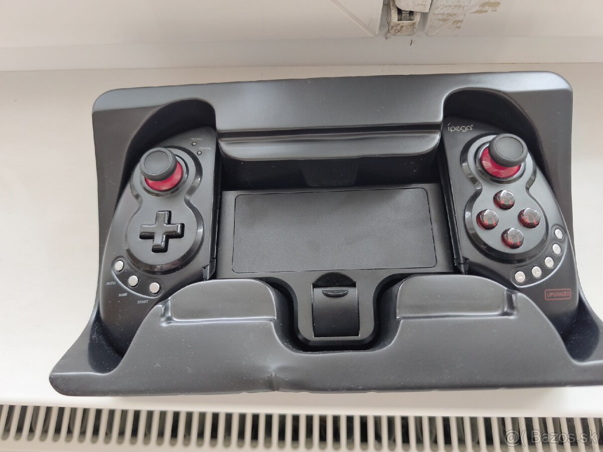 bezdrôtový herný ovládač iPega PG-9023s.