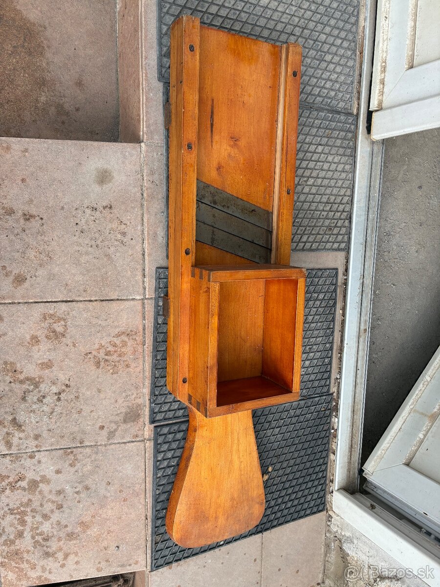 Strúhadlo na kapustu