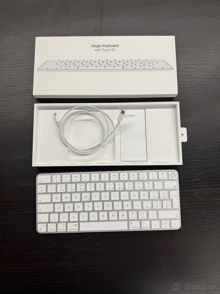 Apple Magic Keyboard with Touch ID (SK) – Model A2449, biela