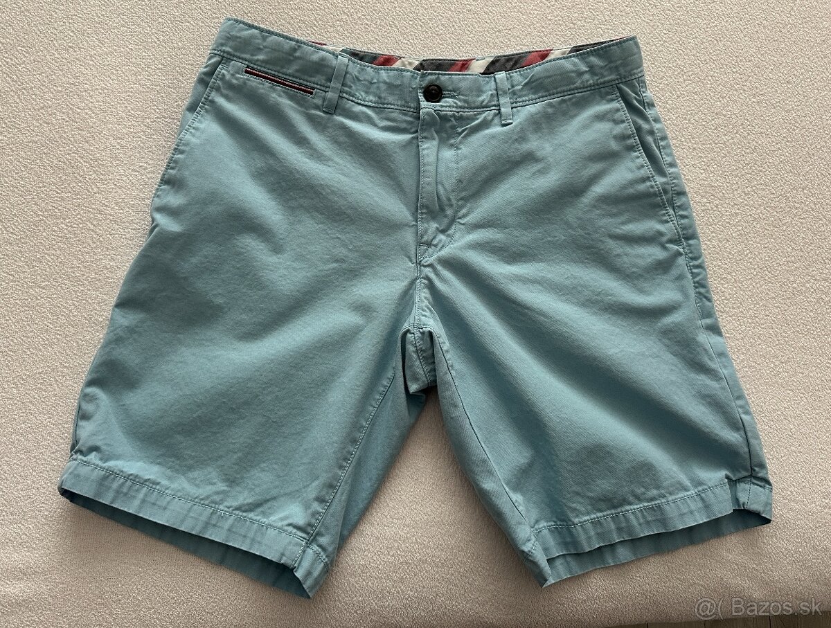 Pánske šortky Tommy HILFIGER - veľkosť č.31