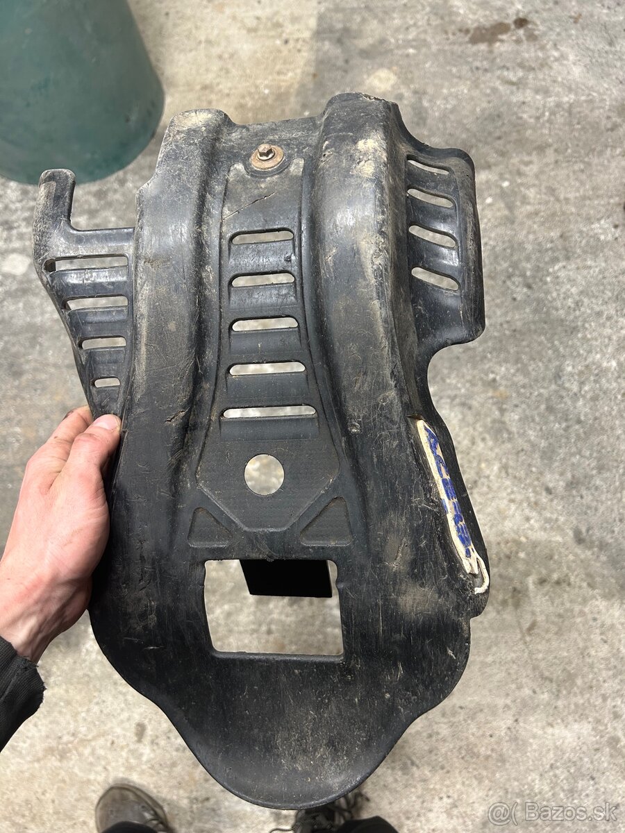 Kryt motora yz 250 yz 125 2005+