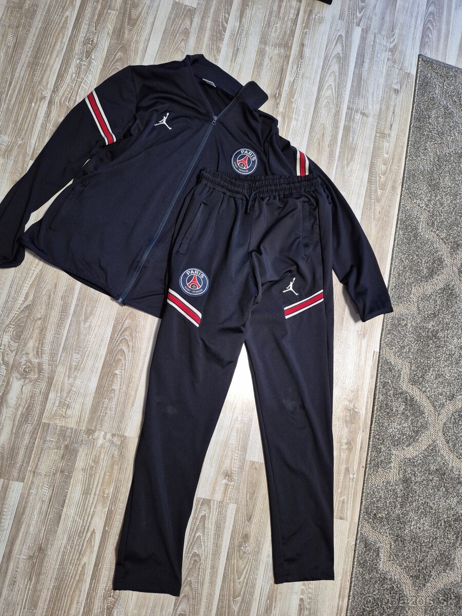 Teplakova súprava PSG