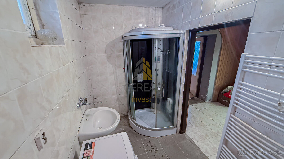 Znížená CENA | Rodinný dom s veľkým pozemkom v obci Horovce 