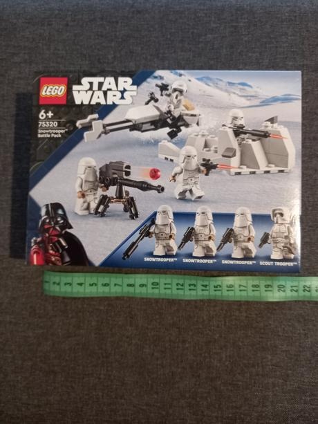 LEGO 75320