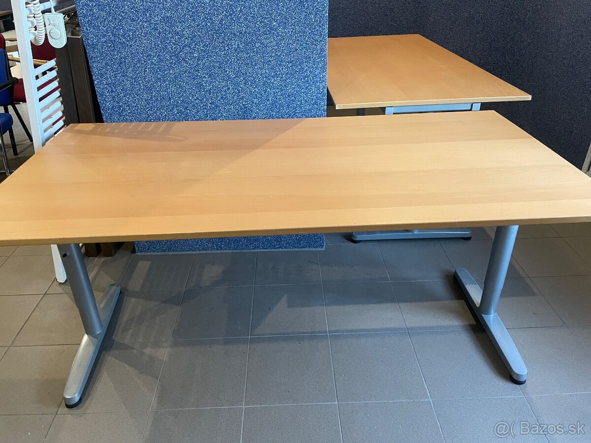 Kancelarsky stol