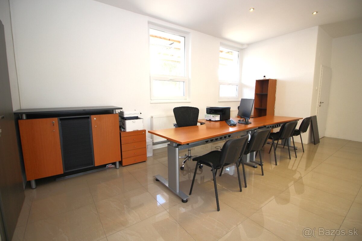 PRENÁJOM podnikateľský priestor 99 m² v Bánovce n/B.