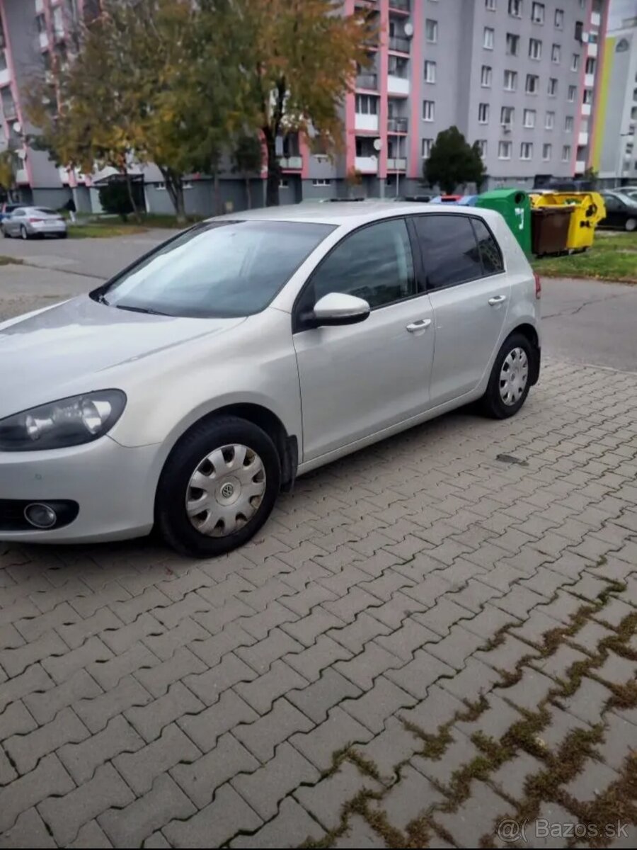Volkswagen Golf 6 1.4 benzín