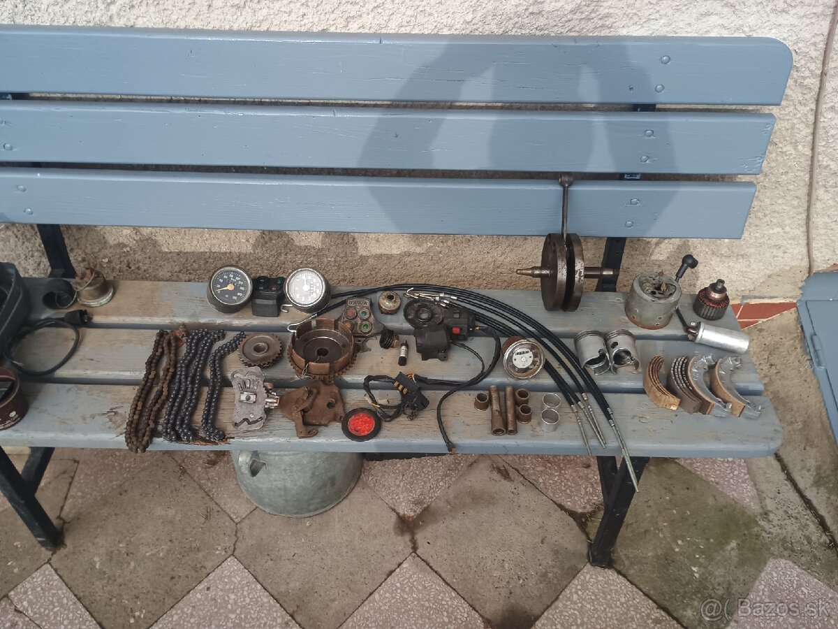 Predám dieli na jawu