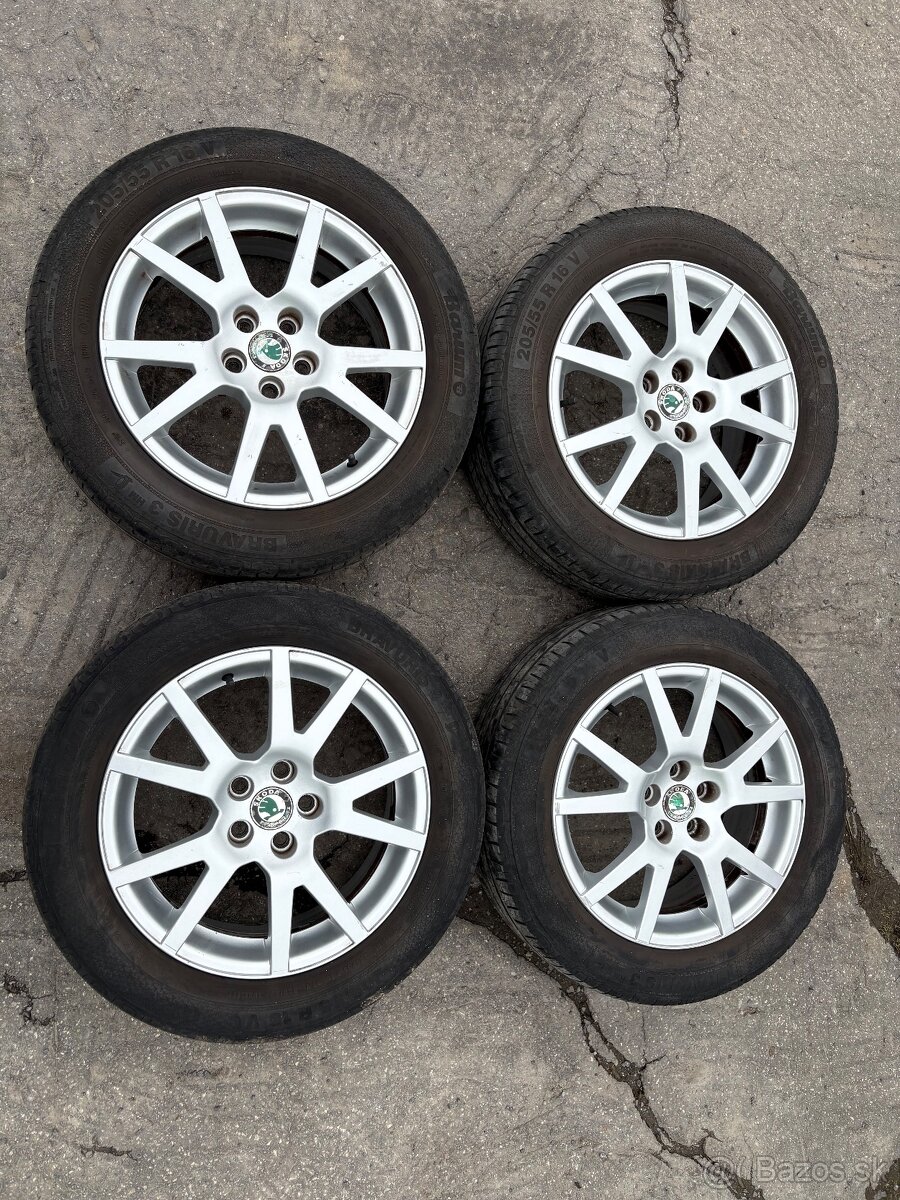 Elektrony Spider 5x100 r16 205/55 r16