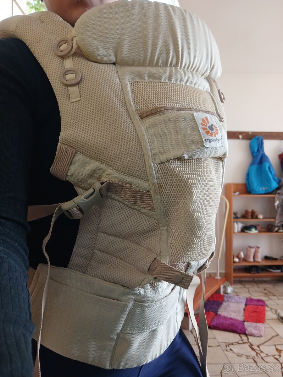 Ergonomický nosič Ergobaby