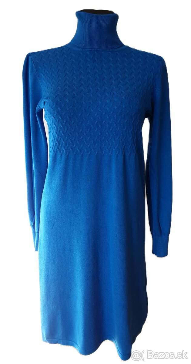 Pletené šaty