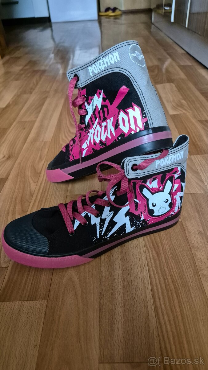 EMP Pokémon tenisky, velkost 41