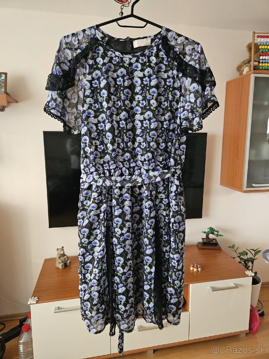 Šaty Lipsy 168 cm