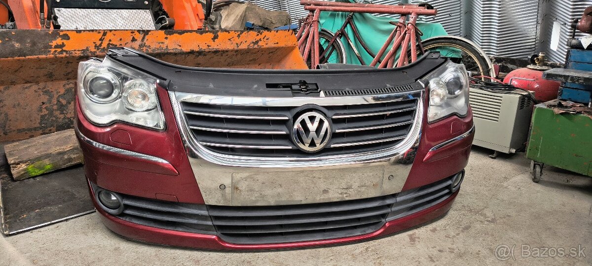 Nárazník, kapota, blatníky, xenony, chladiče VW Touran