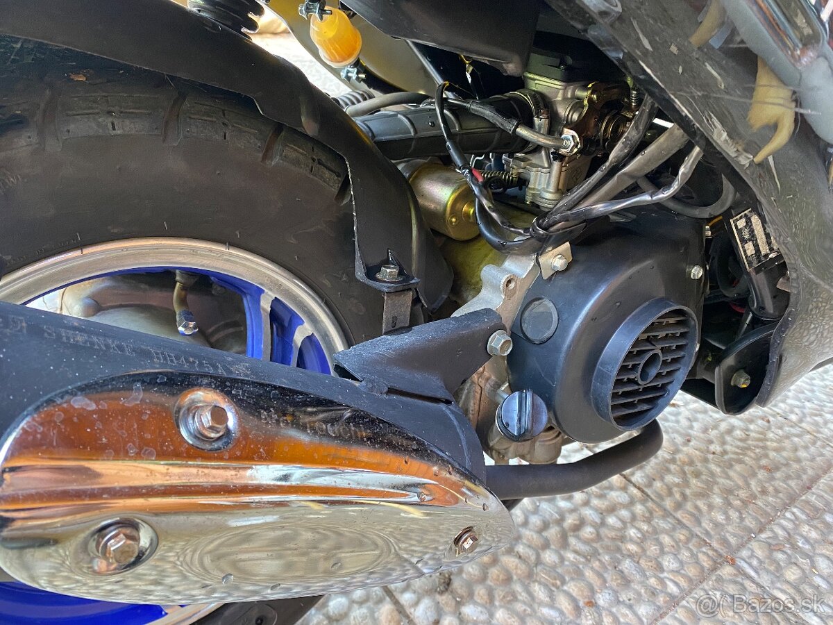 Skúter 50cc