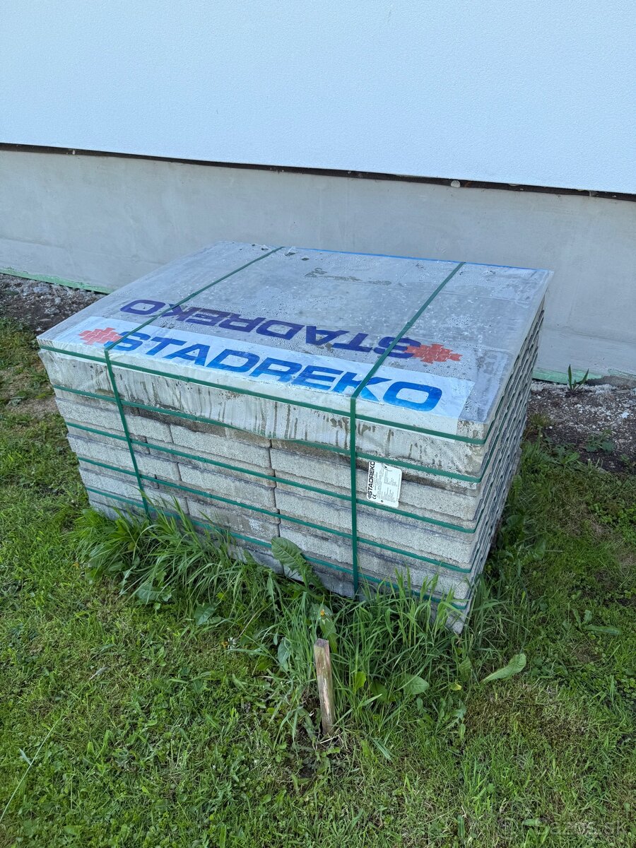 Zámková dlažba Famoso