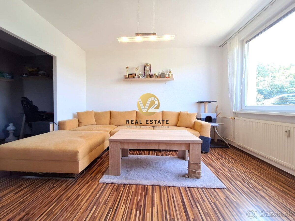 NA PREDAJ väčší 2 izbový byt 66m2, Nitra - Chrenová
