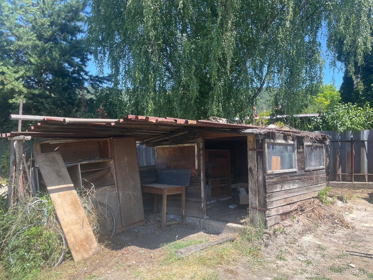 Záhradná búda