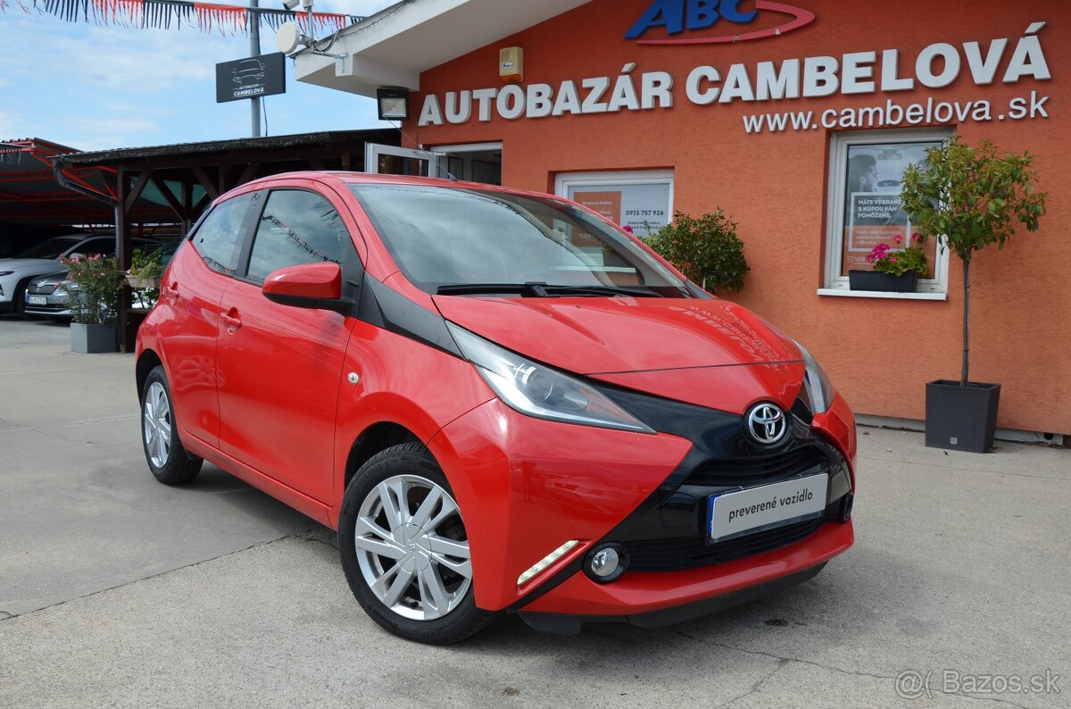 Toyota Aygo 1.0 VVT-IX-LOOK Automat SR
