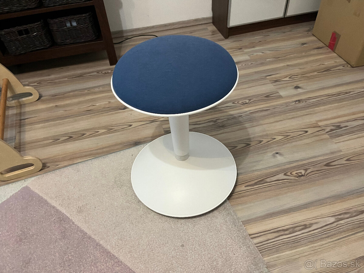 IKEA NILSERIK stolička na aktívne sedenie