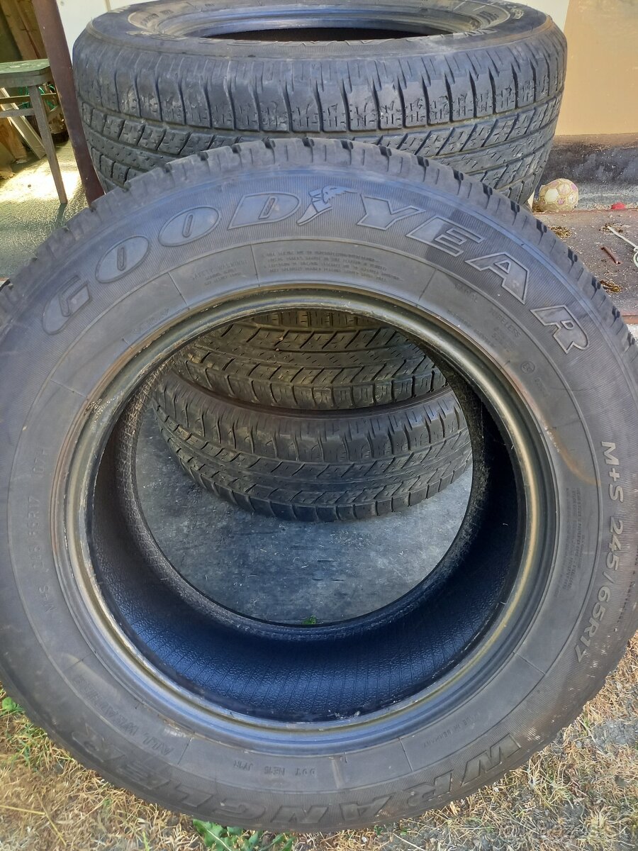 pneumatiky univerzal