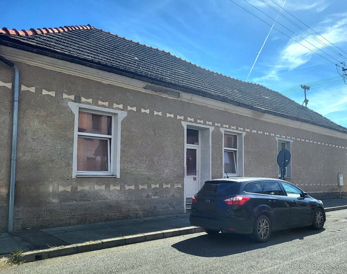 Rodinný dom na komerčné priestory pre ambulanciu a pod.