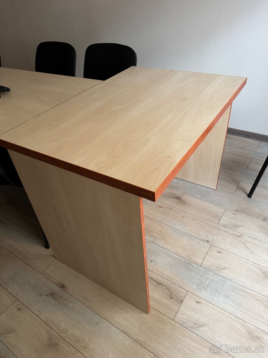 Kancelársky/študentský stôl