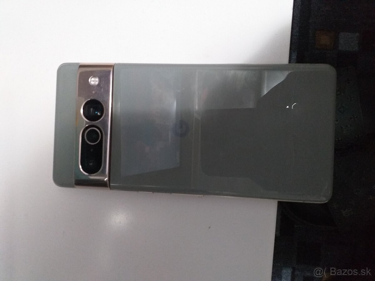 Predám Google Pixel nefunkčný displej