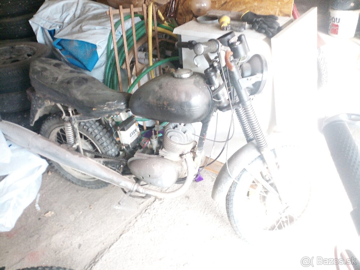 Jawa ČZ 175 356