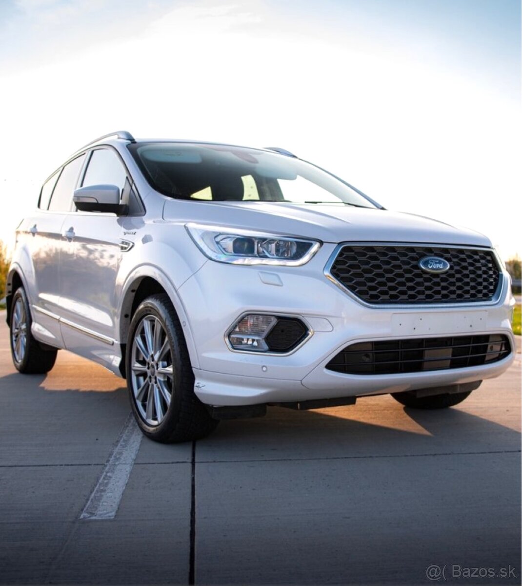 Ford Kuga VIGNALE 2019 2.0 4X4 Automat Ťažné SK ŠPZ
