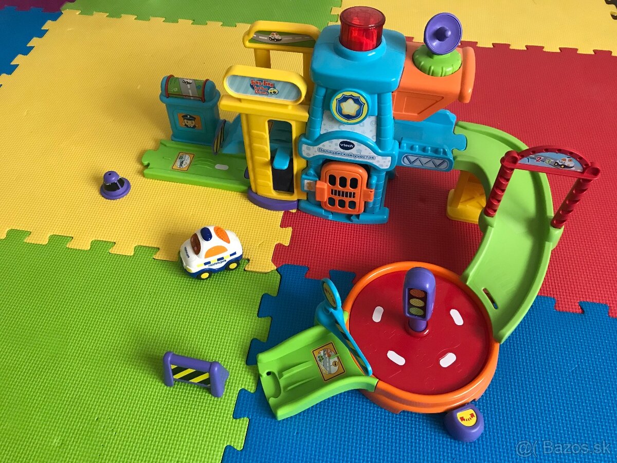 Vtech Tut Tut Policajná stanica
