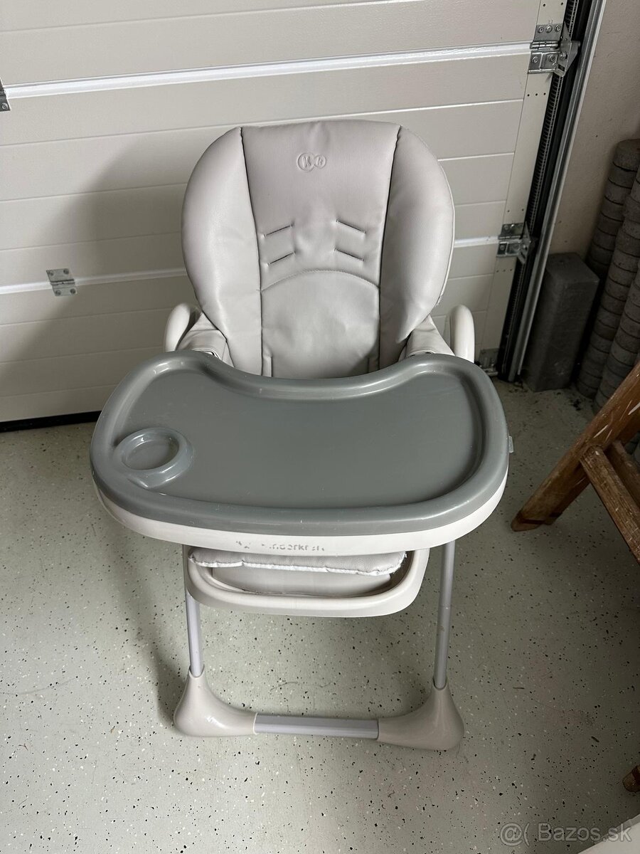 Detská stolička na kŕmenie Kinderkraft YUMMY grey