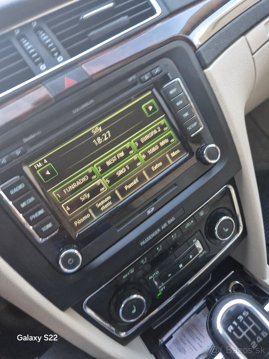 RADIO COLOMBUS